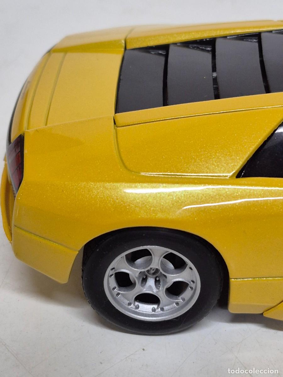 Maquetas: Lamborghini Murci&eacute;lago - Amarillo - 1:24 - Maisto - Foto 16
