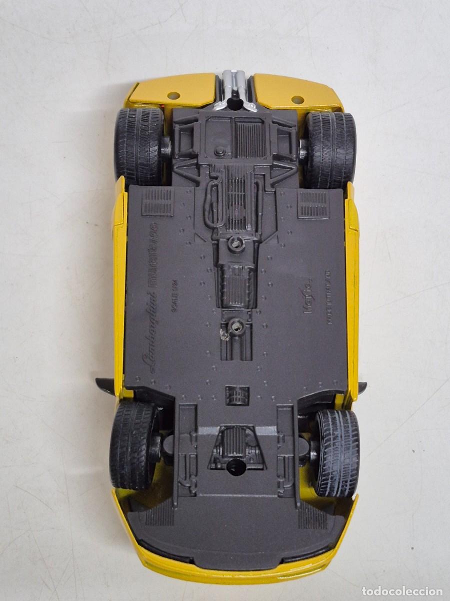 Maquetas: Lamborghini Murci&eacute;lago - Amarillo - 1:24 - Maisto - Foto 26
