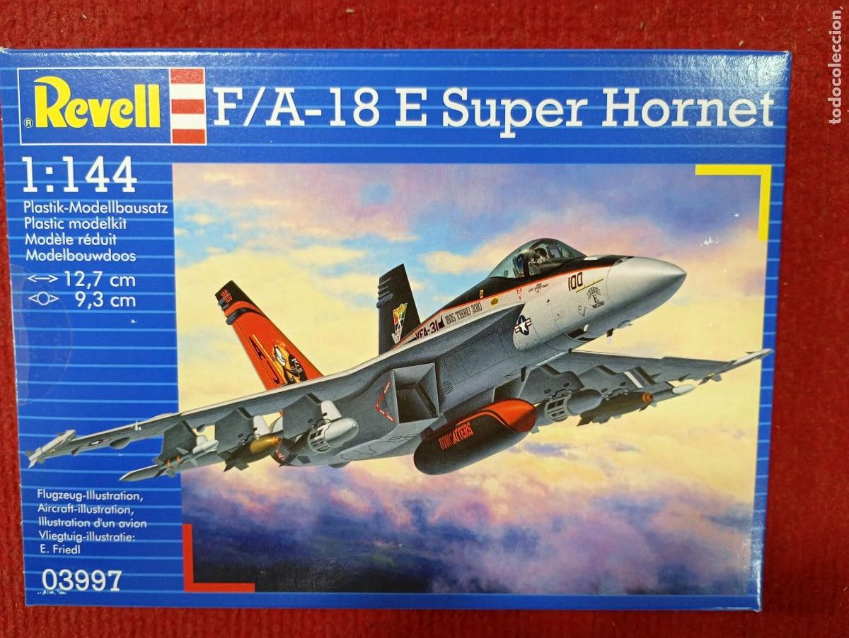Maquetas: Maqueta Revell Avi&oacute;n F/A-18E Super Hornet 1:144
