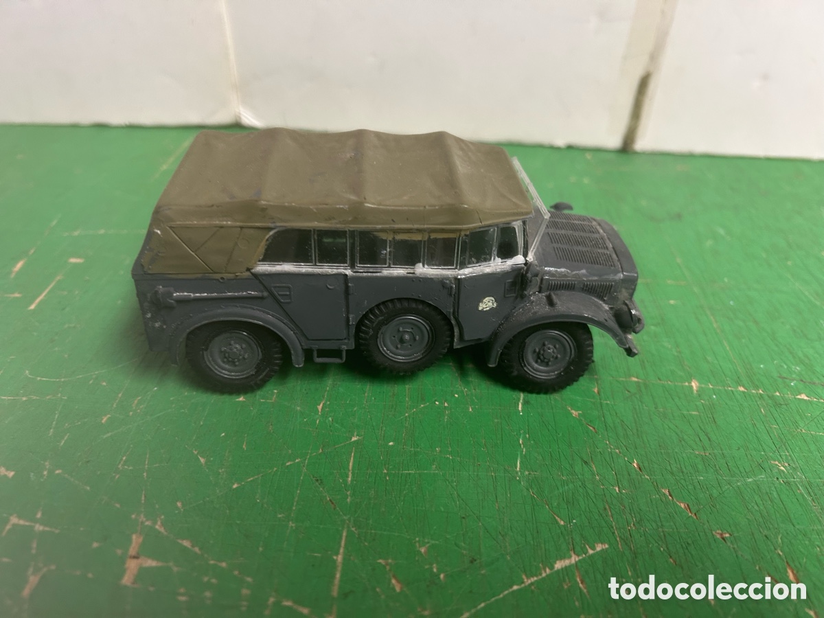 Maquetas: GERMAN HORCH TYPE 1 A SCALA 1,35 ALGUN BRICOLAGE