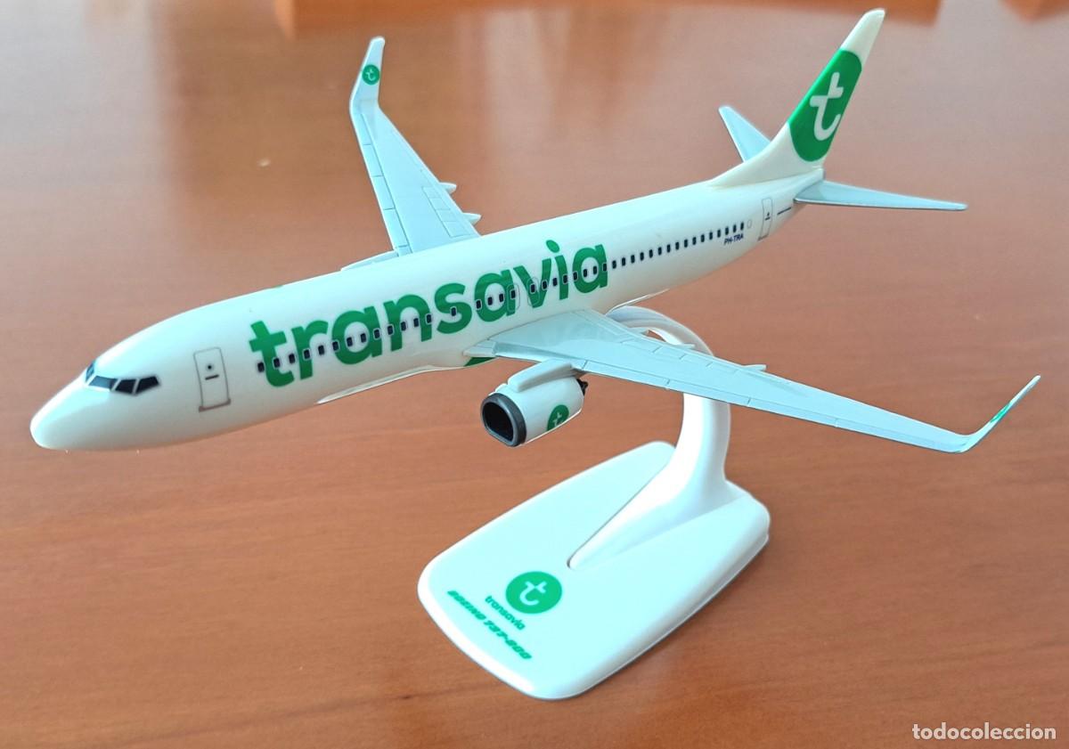 Maquetas: BOEING 737 - 800 TRANSAVIA. ESCALA 1:200 (20 CM APROX.)