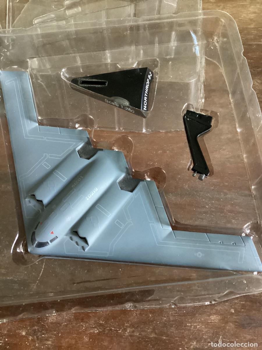Maquetas: MAQUETA AVION COMBATE METAL NORTHROP B-2. EN BL&Iacute;STER.