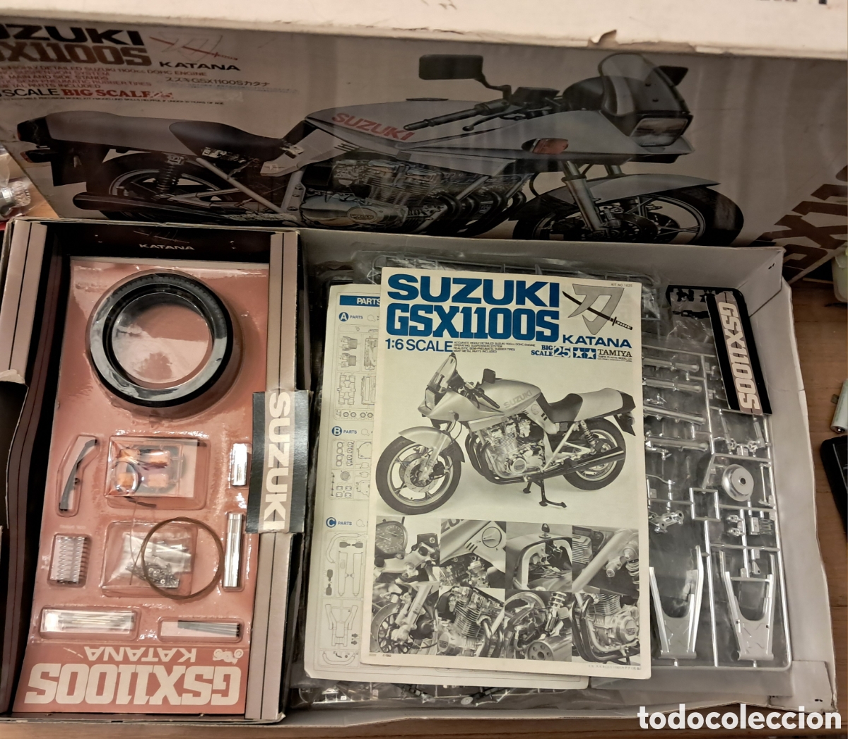 Maquetas: Tamiya Suzuki Katana 1/6 - Foto 2