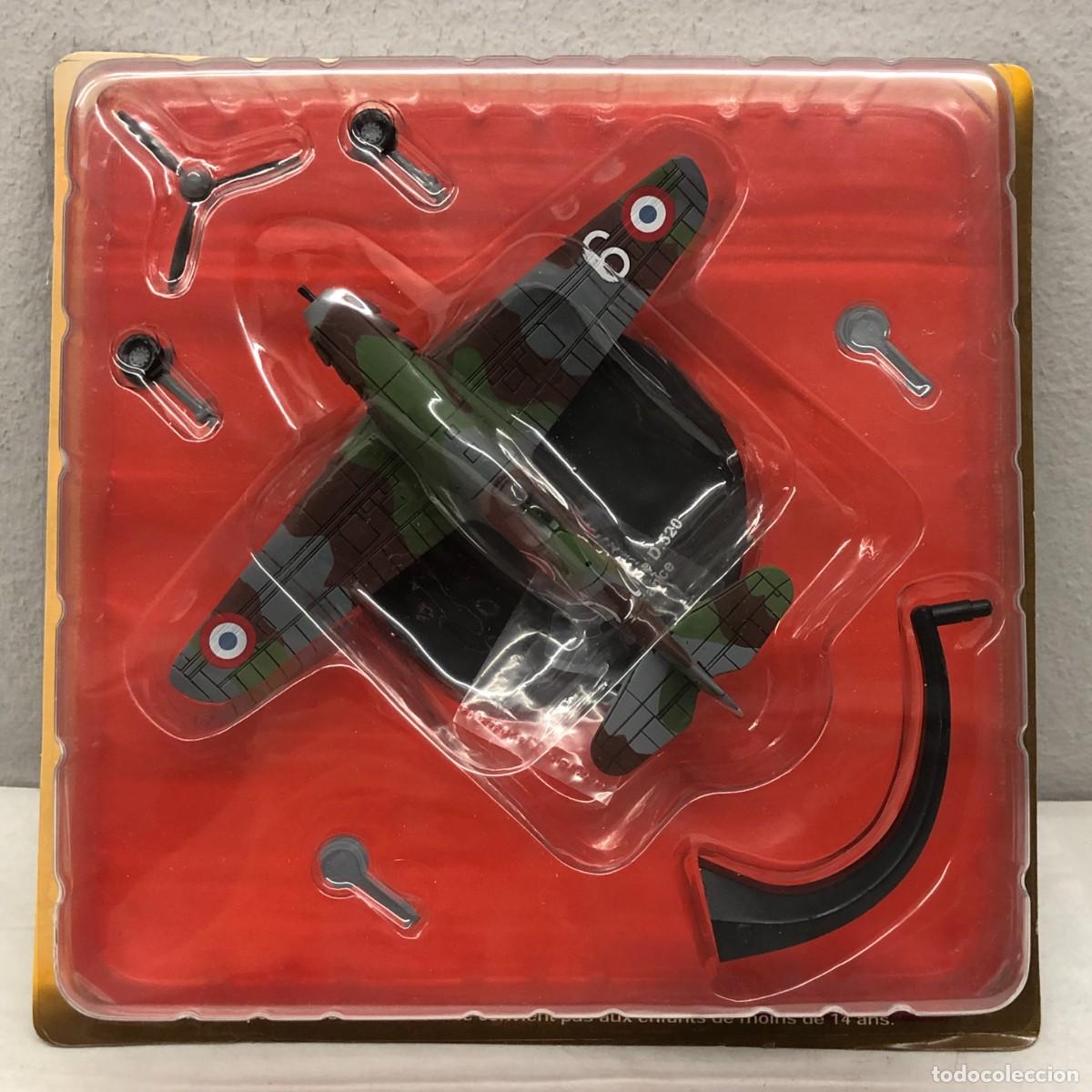 Maquetas: AVI&Oacute;N DE COMBATE - R&Eacute;PLICA DE PLOMO - DEWOITINE D.520 - FRANCE - SEGUNDA GUERRA MUNDIAL / 878
