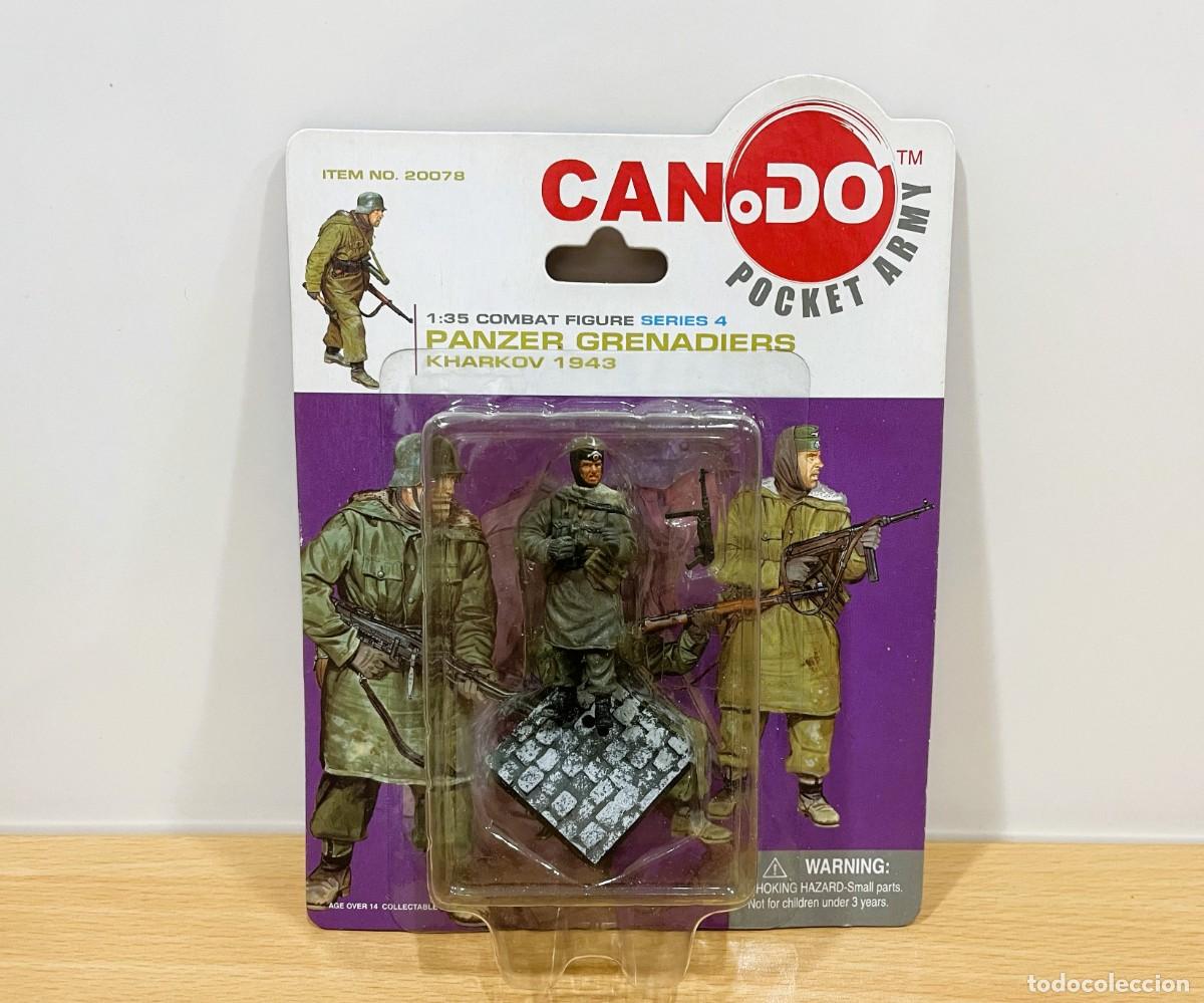 Maquettes: COMBAT FIGURA SERIE 4 MODELO D ESCALA 1/35 - PANZER GRENADIER EN KHARKOV, 1943. CAN.DO DRAGON (2003)