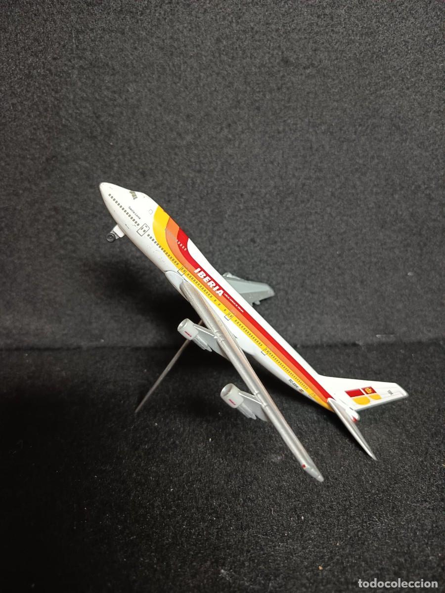 Maquetas: AVI&Oacute;N BOEING 747 256-BM (ESC.1:500)