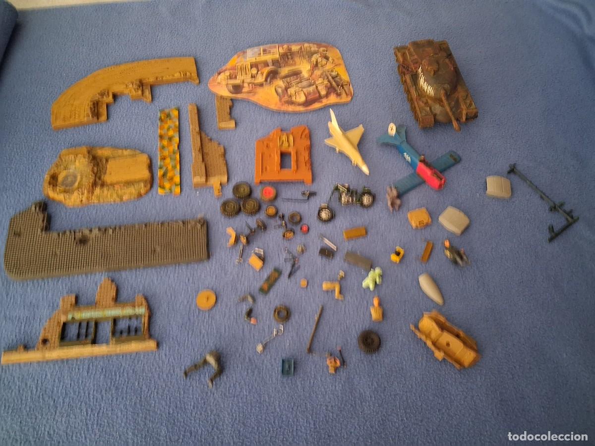 Maquetas: LOTE FIGURAS Y VEHICULOS MILITARES PLASTICO PVC.