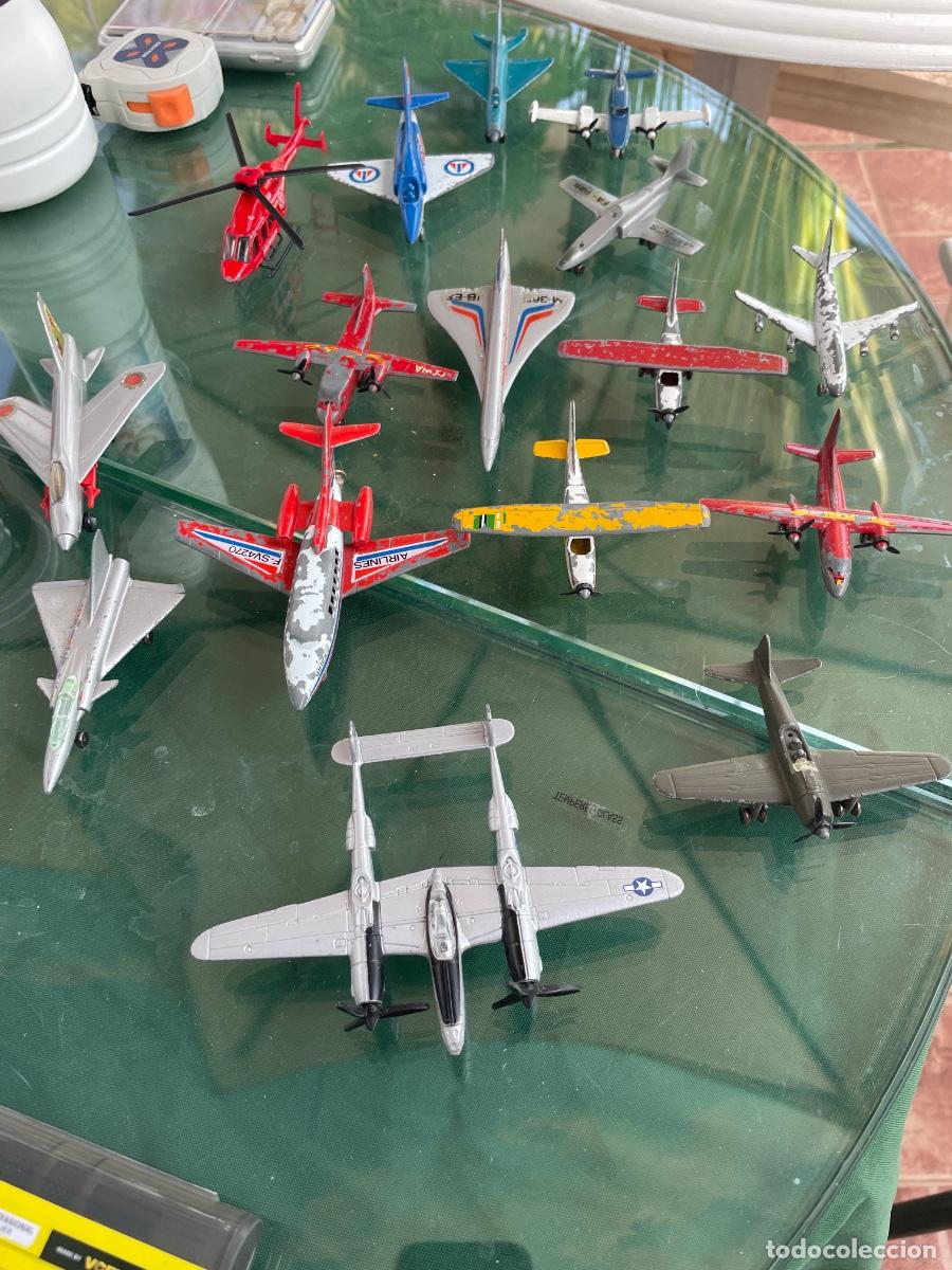 Maquetas: Colecci&oacute;n de aviones de hierro marca Pilen machbox