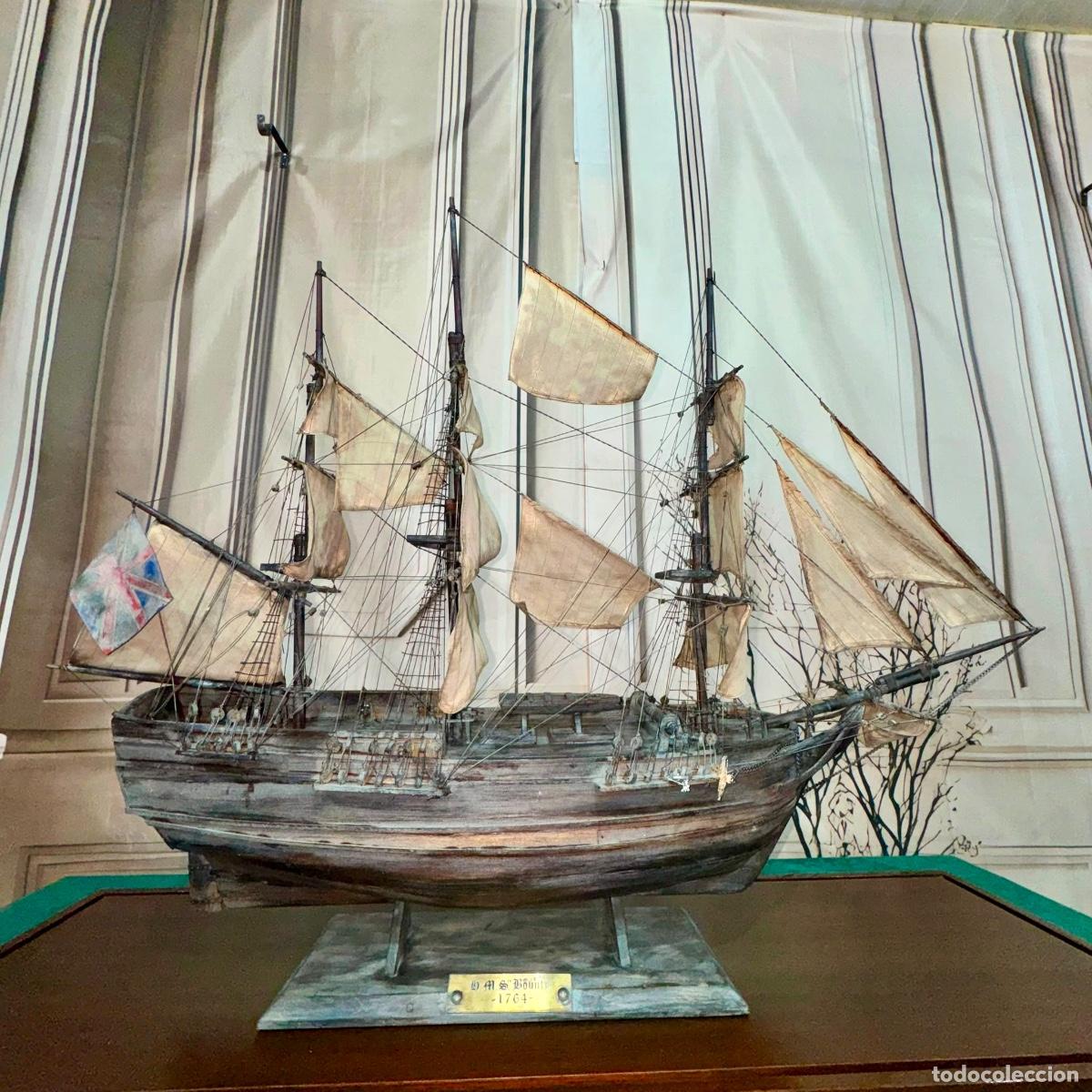 Maquetas: Antigua maqueta detallada del famoso barco brit&aacute;nico H.M.S. Bounty (o HMS Bounty).