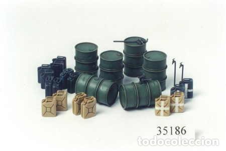 Maquetas: TAMIYA - German Fuel Drum Set 1/35 35186 - Foto 2