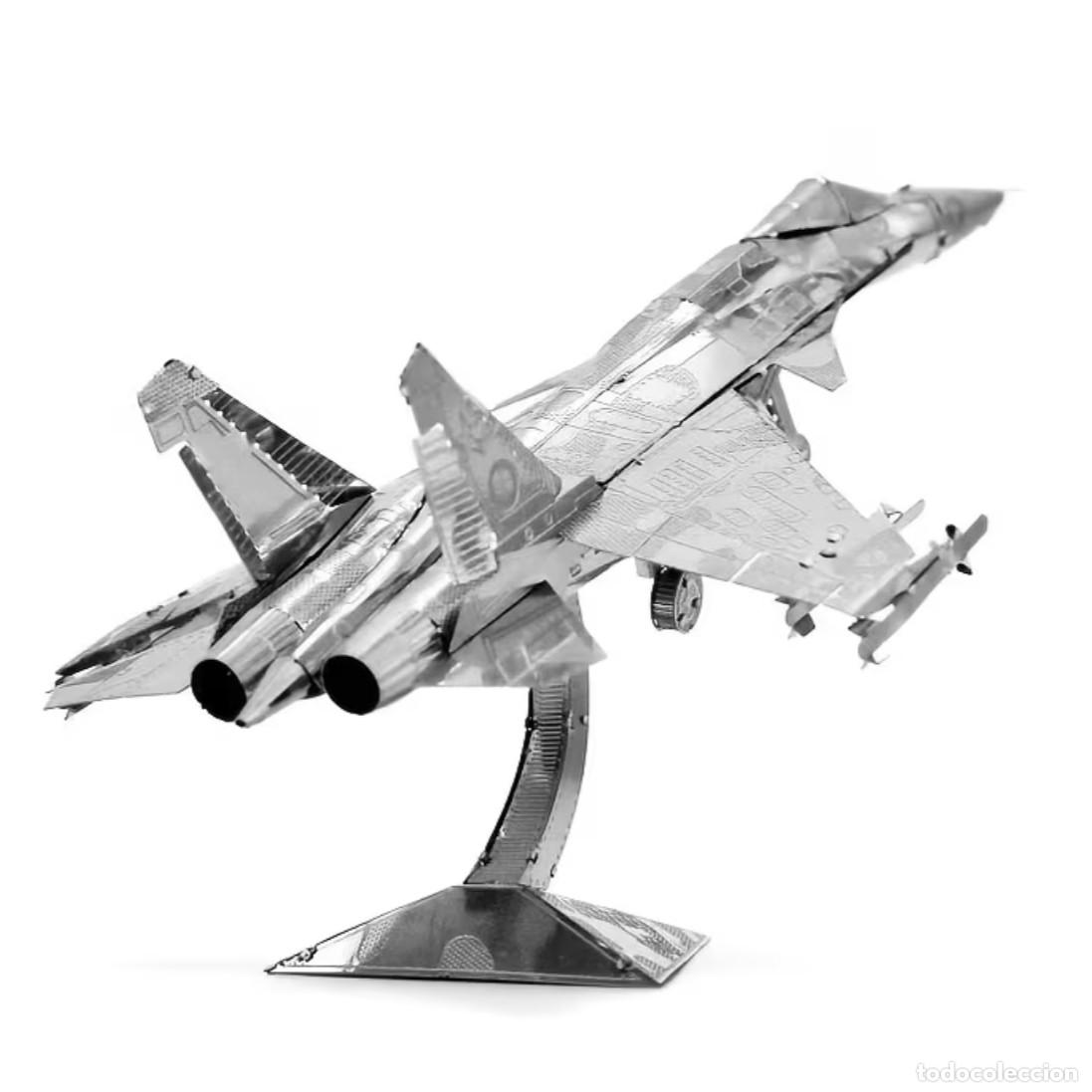 Macchiette: MAQUETA CAZA SENYANG J-15 EN ACERO 3D PARA MONTAJE SIN PEGAMENTO