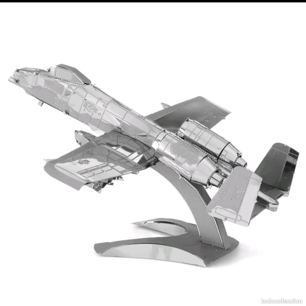 Macchiette: MAQUETA DEL AVIONFAIRCHILD-REPUBLIC A-10 THUNDERBOL II.EN ACERO 3D PARA MONTAR SIN PEGAMENTO