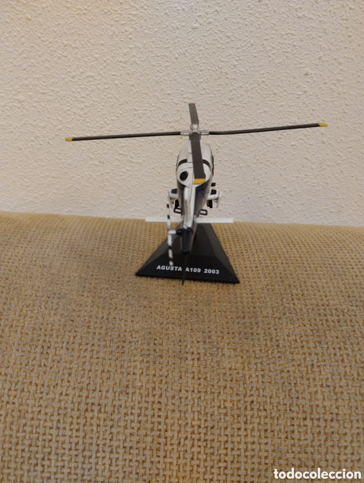 Maquetas: Helic&oacute;ptero Augusta A 109 2003 Carabinieri - Foto 4