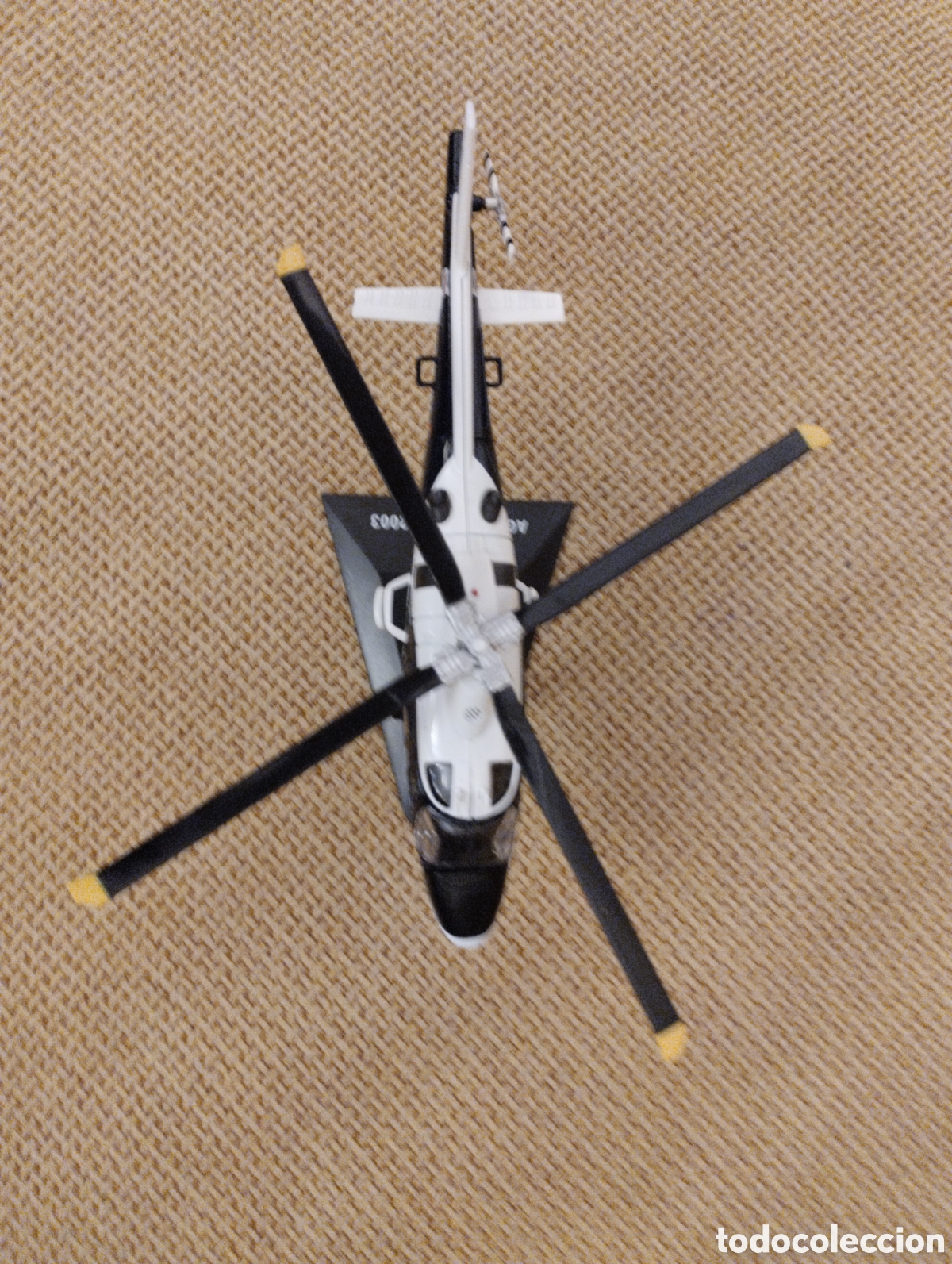 Maquetas: Helic&oacute;ptero Augusta A 109 2003 Carabinieri - Foto 5