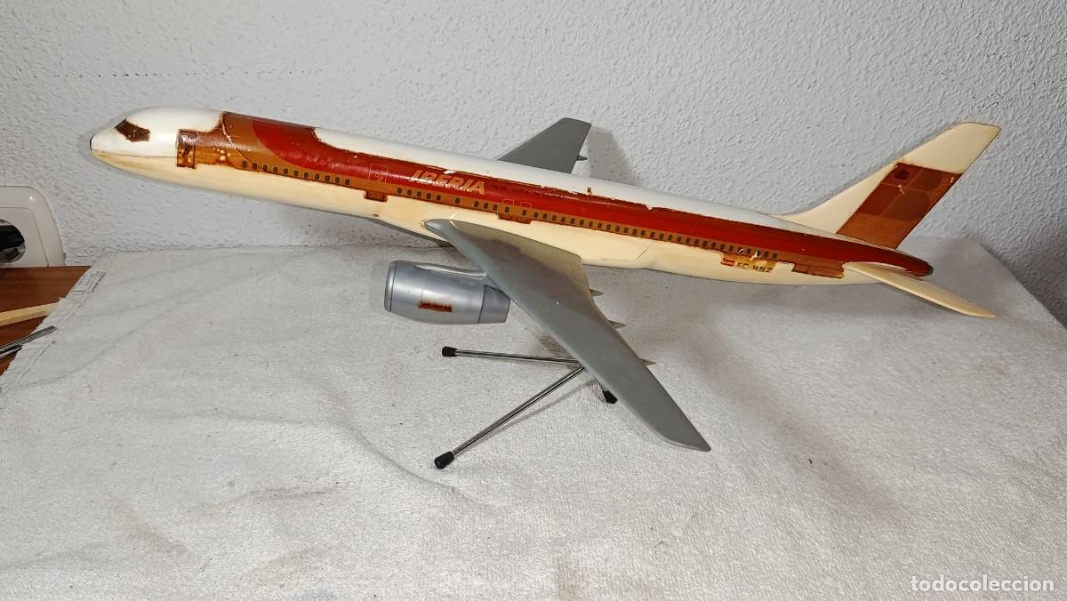 Maquetas: AIR PLAST MILANO ANTIGUA MAQUETA AVION BOEING 747 IBERIA LINEAS AEREAS DE ESPA&Ntilde;A ES. 1/100 A&Ntilde;OS 80