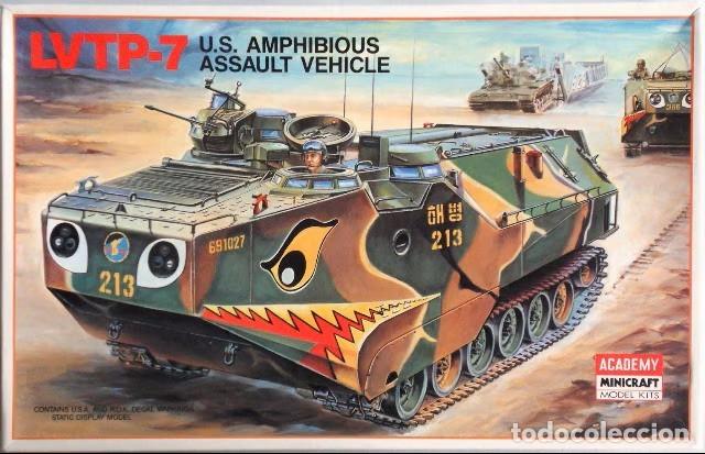 Maquetas: ACADEMY - LVTP-7 U.S. Amphibious Assault Vehicle 1/35 1344