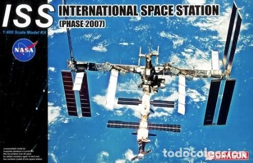 Maquetas: DRAGON - International Space Station (Phase 2007) 1/400 11024