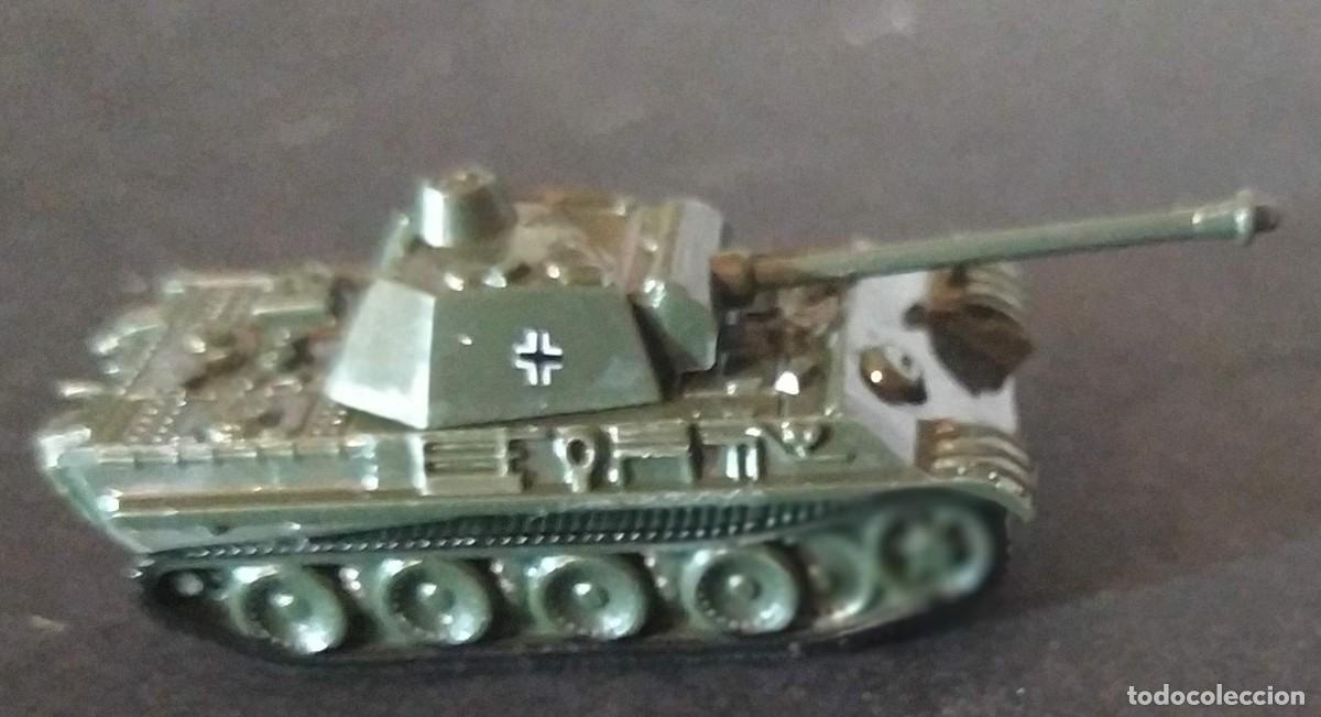Maquetas: PANZER V PANTHER ESCALA 1/144