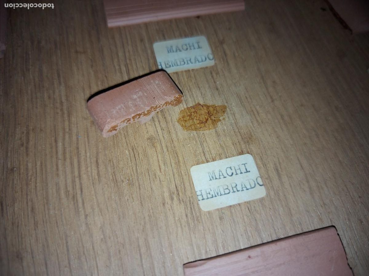 Maquetas: expositor ladrillos y tejas etc en ceramica - Foto 8