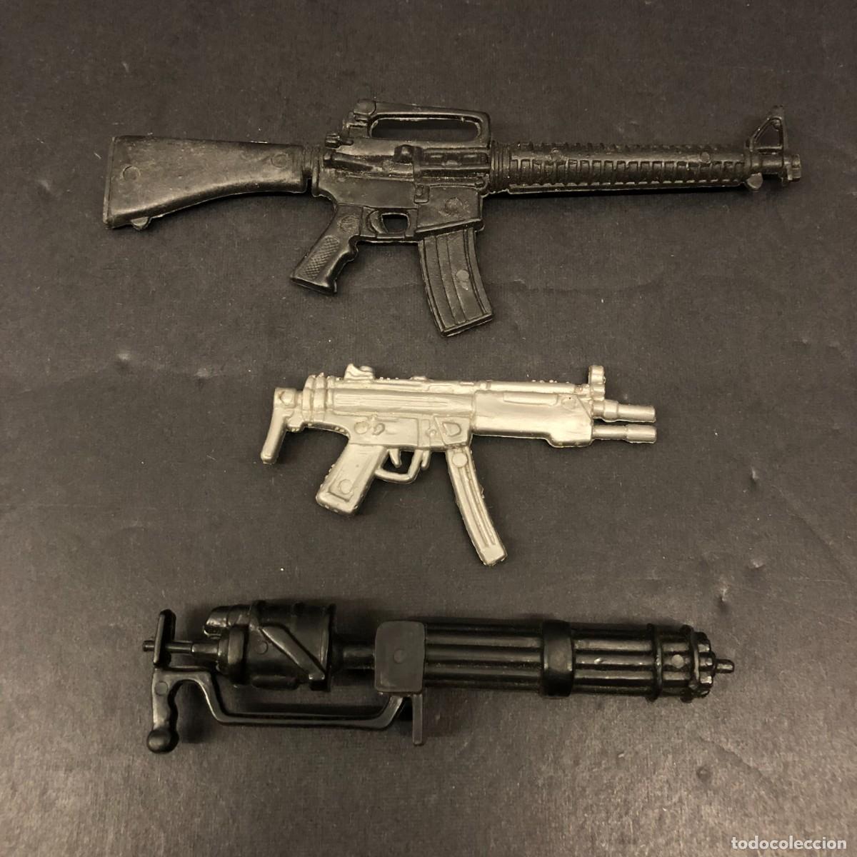 Maquetas: FIGURA DE PVC - LOTE 3 ARMAS DE JUGUETE A ESCALA - FUSIL, SUBFUSIL I AMETRALLADORA- VER FOTOS / 219