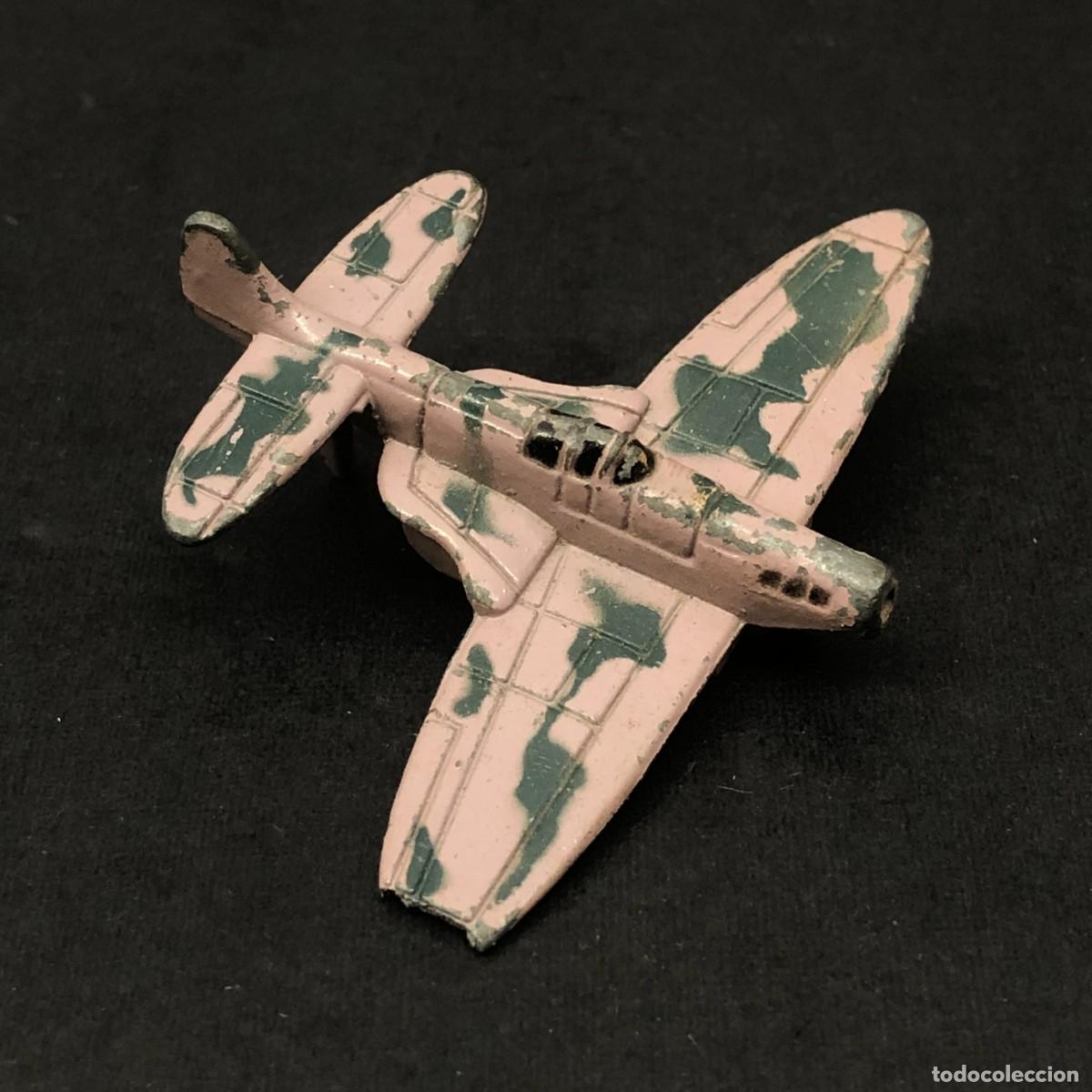 Maquetas: AVI&Oacute;N DE COMBATE EN MINIATURA - DE METAL FUNDIDO - COLECCI&Oacute;N MILITAR - CAZA II GM / 220
