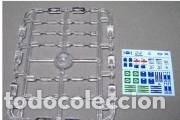 Maquetas: DAN MODELS - BOTELLAS AGUA (CON CALCAS) 1/35 35310