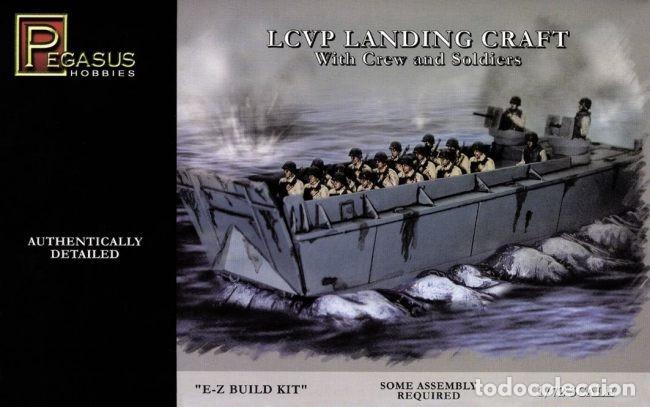Maquetas: PEGASUS - LCVP Landing Craft - with 12 figures and sea base 1/72 7650