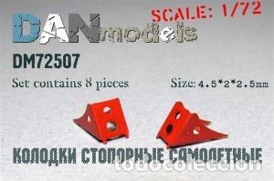 Maquetas: DAN MODELS - CALZOS N&ordm;5 1/72 72507