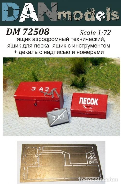 Maquetas: DAN MODELS - CAJA T&Eacute;CNICA, CAJA DE ARENA Y CAJA DE SUMINISTROS 1/72 72508