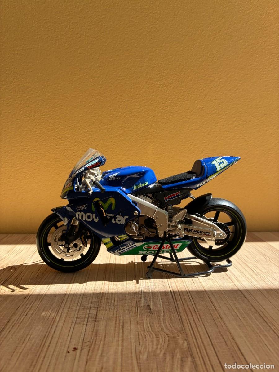 Maquetas: Moto 1:12 Honda RC211V Sete Gibernau #15 (2005) - Movistar MotoGP - Impecable
