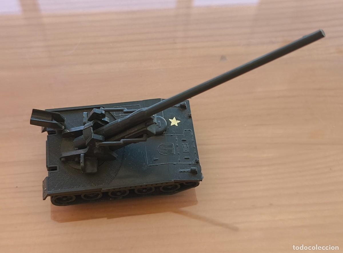 Maquetas: MINIATURA TANQUE T 235 , MARCA EKO , MADE IN SPAIN