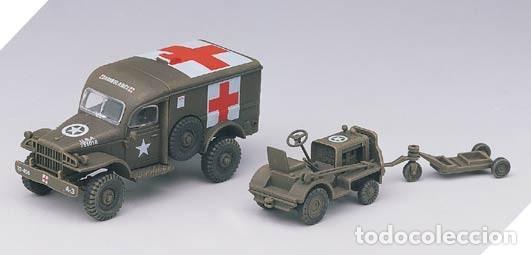 Maquetas: ACADEMY - U.S. Ambulance & Towing Tractor 13403 - Foto 3