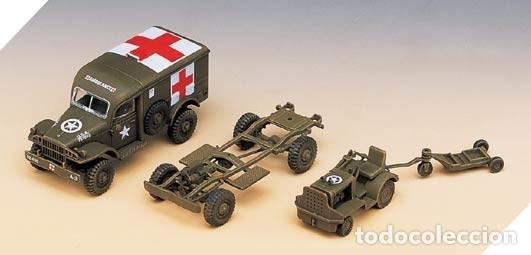 Maquetas: ACADEMY - U.S. Ambulance & Towing Tractor 13403 - Foto 4