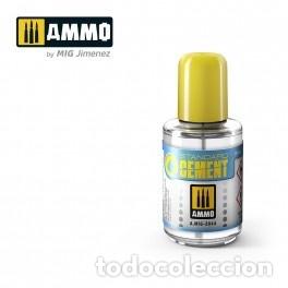 Maquetas: AMMO - PEGAMENTO EST&Aacute;NDAR 2044