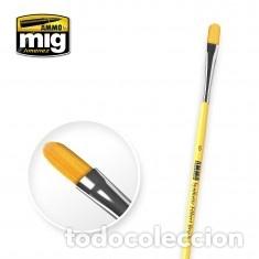Maquetas: AMMO - PINCEL SINT&Eacute;TICO DE LENGUA DE GATO N&ordm; 6 8596