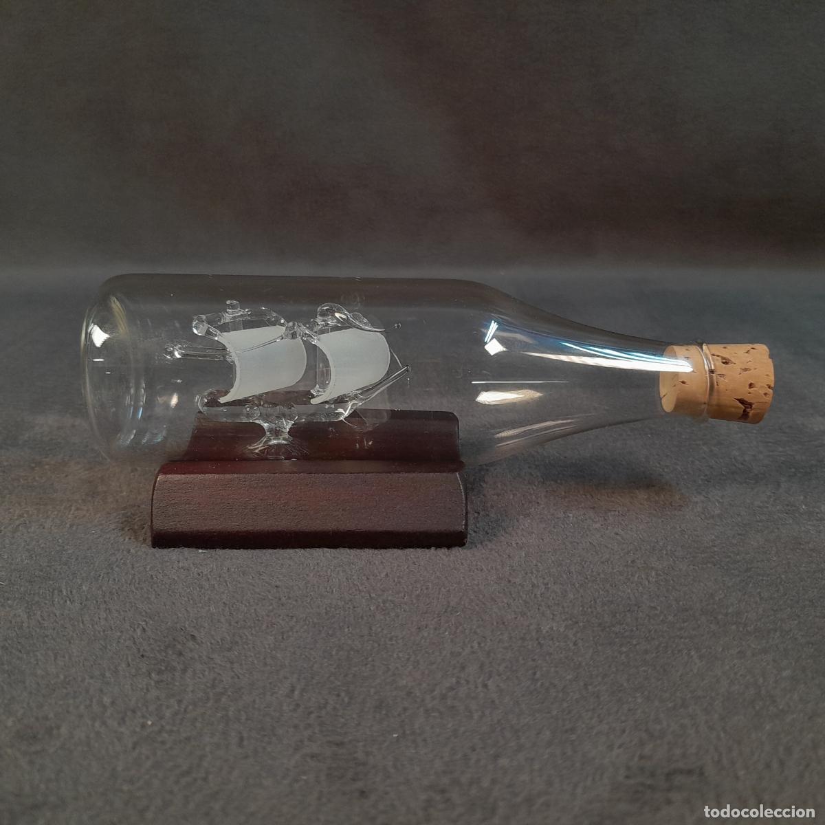 Maquetas: BARCO EN BOTELLA. VIDRIO Y MADERA. 1970 - Foto 1