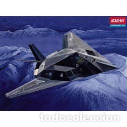 Maquetas: Maqueta Academy Avi&oacute;n F-117A Stealth Fighter/Bomber 1/72