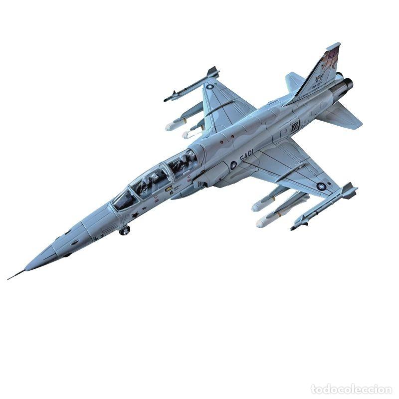 Maquetas: Hobby Master 1:72 Air Power Series HA3351 Northrop F-5F Tiger II ROCAF 401st TFW, 5401, Taiwan, 2011