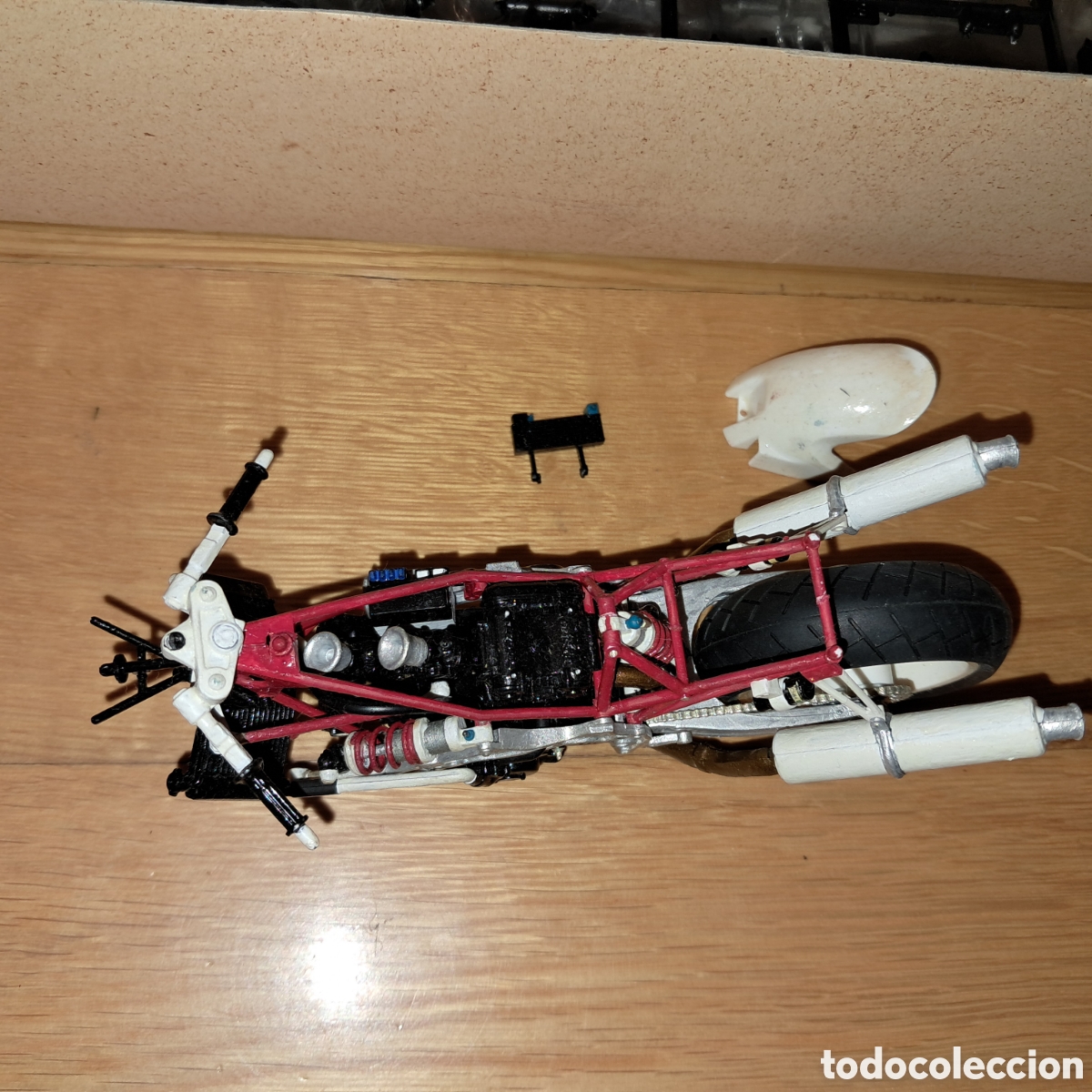 Maquetas: Moto Tamiya Bimota Tesi 1/12 - Foto 9