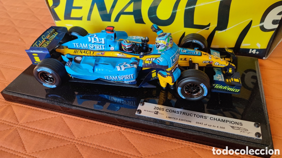 Maquettes: Renault R25 Fernando Alonso Hot Wheels 1:18