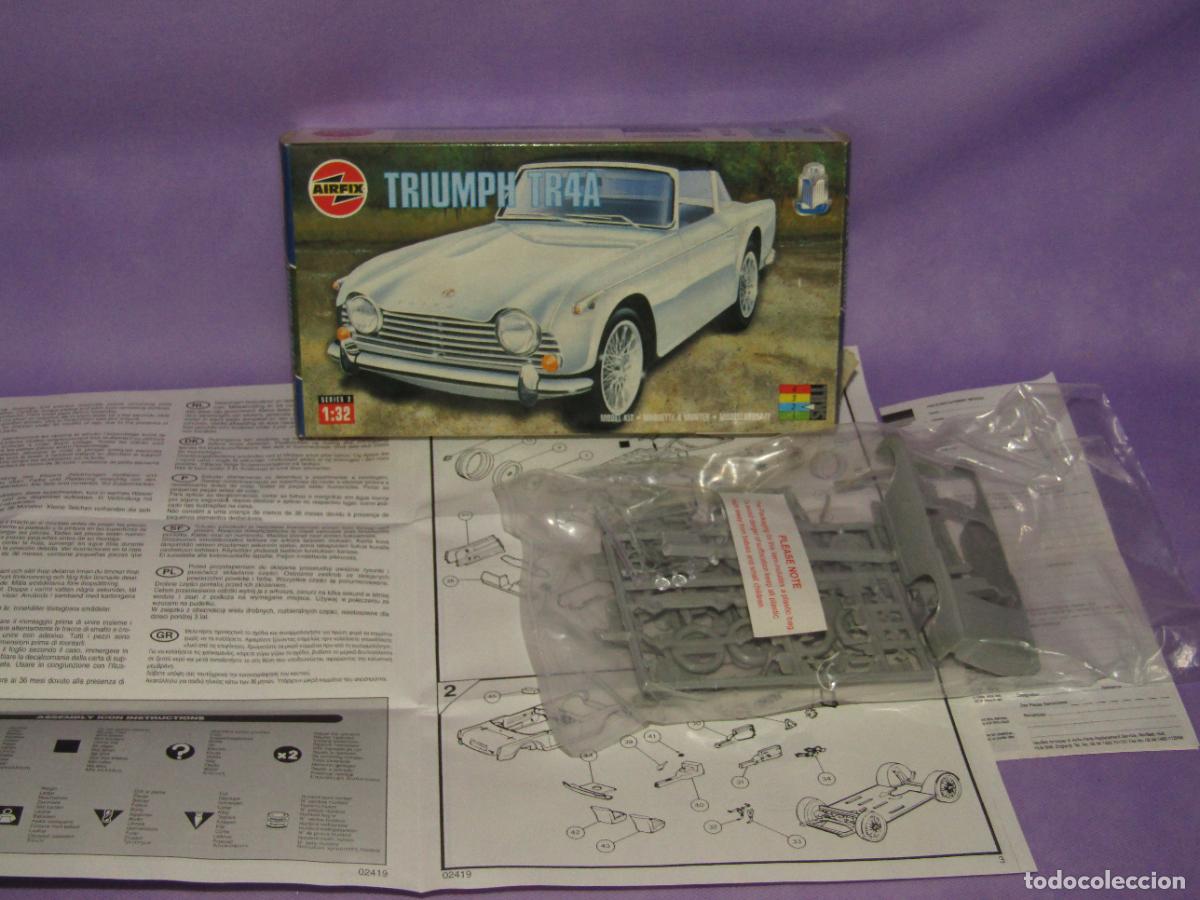 Macchiette: Antigua Caja con Kit del TRIUMPH TR4A en Escala 1/32 de AIRFIX A&ntilde;o 1989