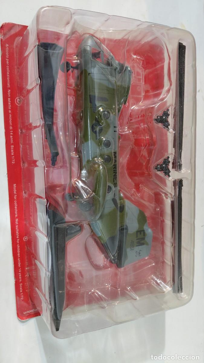 Maquetas: Altaya . Helocoptero Boeing CH 46E Sea Knight 1/72