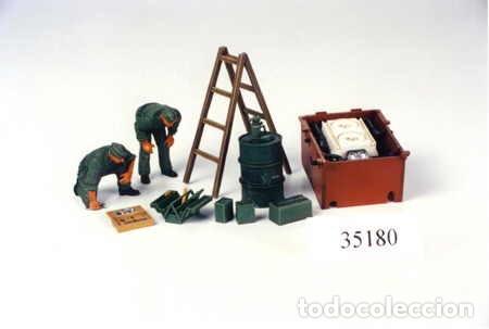 Maquetas: TAMIYA - German Tank Engine Maintenance Crew Set 1/35 35180 - Foto 2