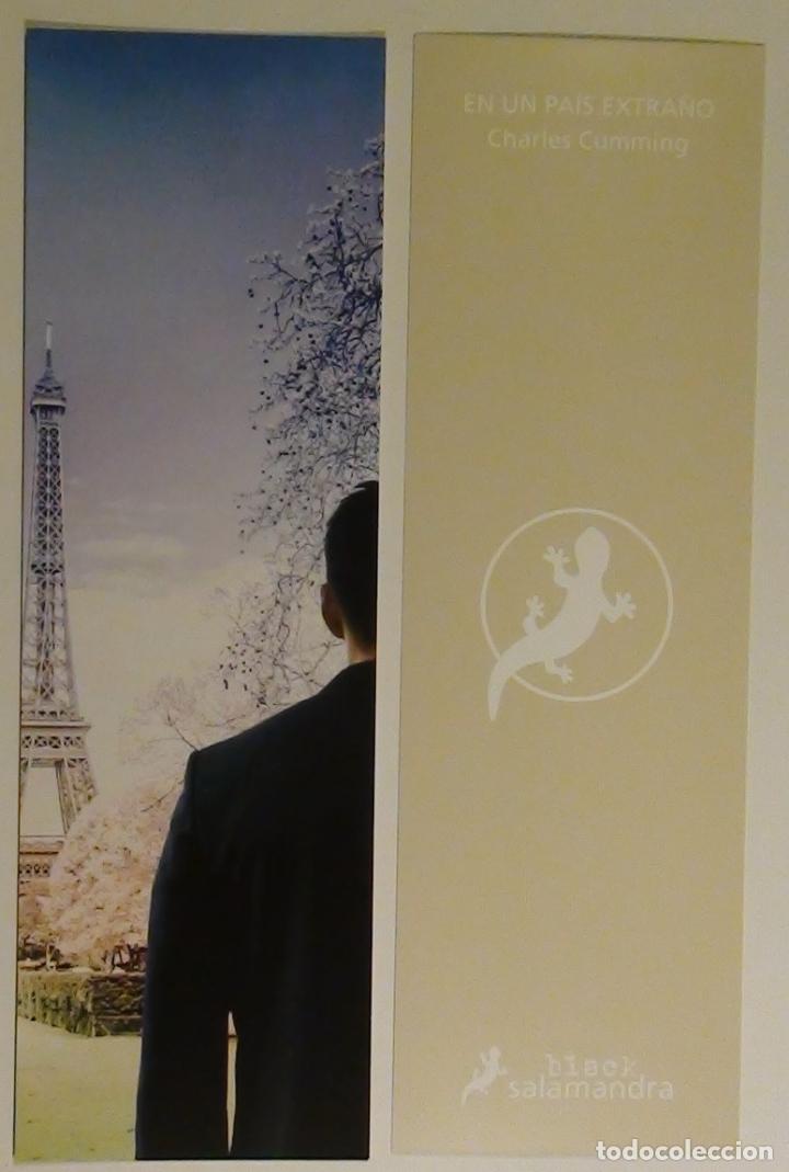 Collectables Bookmark: MARCAPAGINAS SALAMANDRA .EN UN PAIS EXTRA&Ntilde;O. n&ordm; 318 -