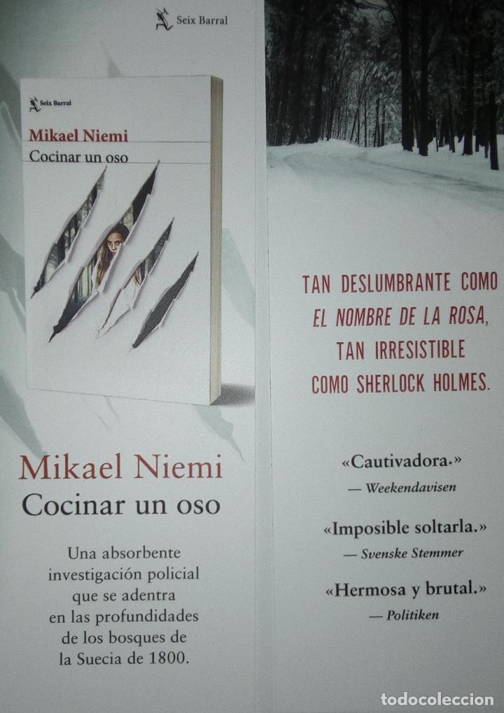 Coleccionismo Marcap&aacute;ginas: MARCAPAGINAS -SEIX BARRAL - COCINAR UN OSO - MIKAEL NIEMI-