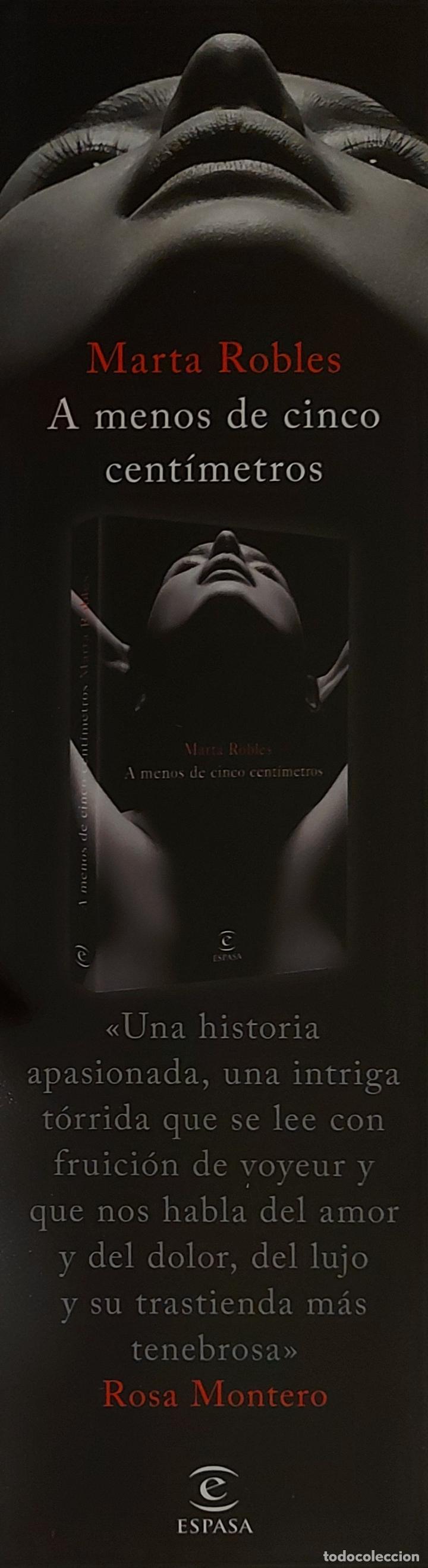 Coleccionismo Marcap&aacute;ginas: MARCAPAGINAS - ESPASA. - A MENOS DE CINCO CENTIMETROS - MARTA ROBLES-