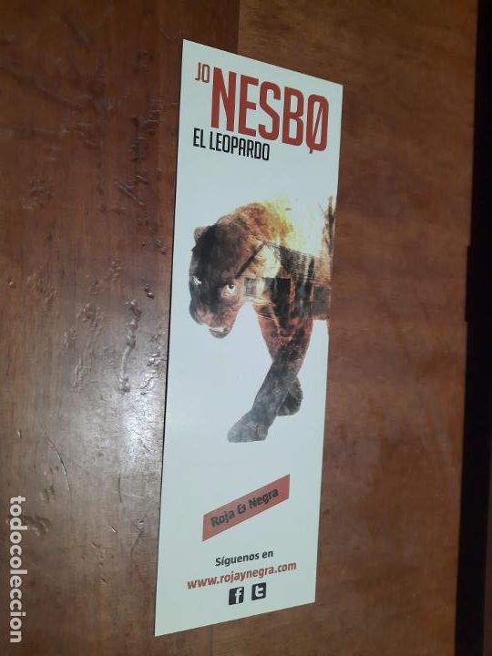 Coleccionismo Marcap&aacute;ginas: JO NESBO. EL LEOPARDO. LITERATURA. MARCAPAGINAS. DOBLE CARA. BUEN ESTADO. SIN USO C-1