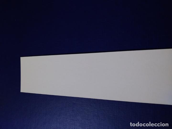 Coleccionismo marcap&aacute;ginas: Marcap&aacute;ginas de hombrecillo con libro (16) - NUEVO - Foto 2