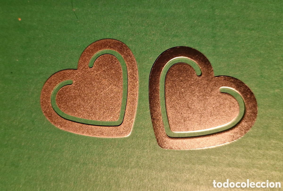 Coleccionismo marcap&aacute;ginas: 2 MARCAP&Aacute;GINAS METAL CORAZONES 4&times;4cm. - Foto 2