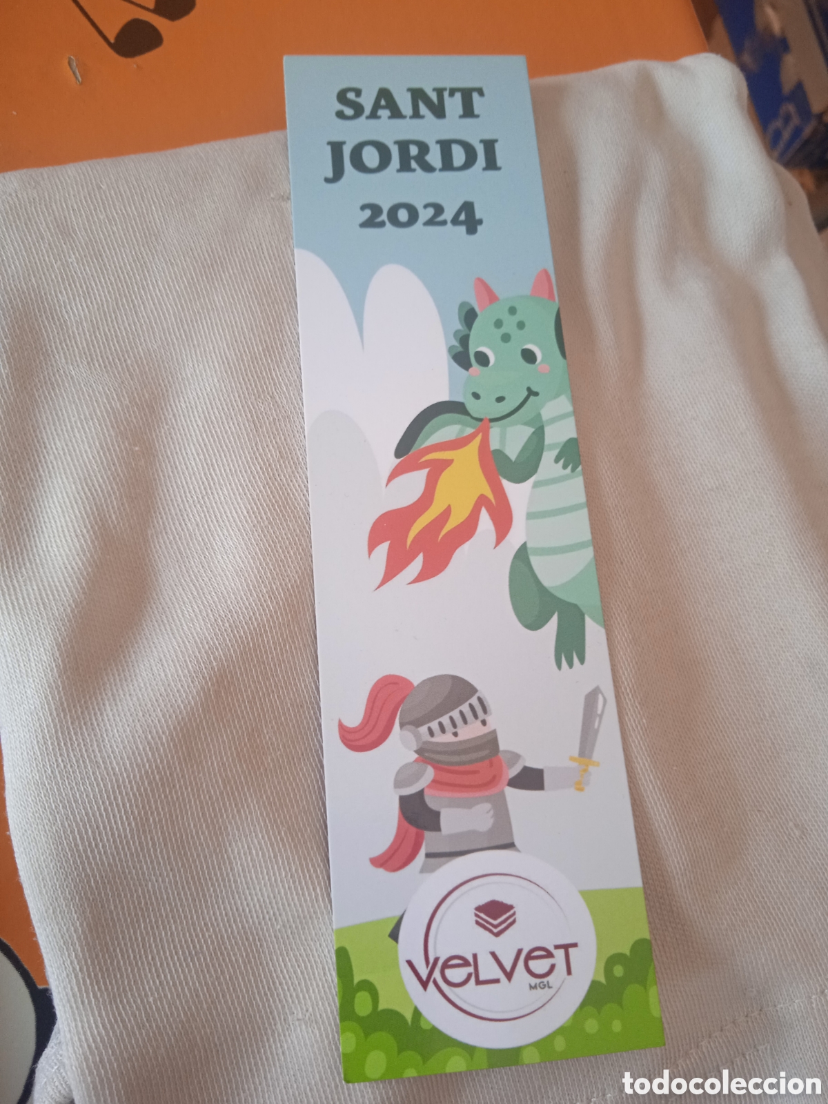 Coleccionismo marcap&aacute;ginas: MARCAPAGINAS PUNTO DE LIBRO SANT JORDI 2024 VELVET